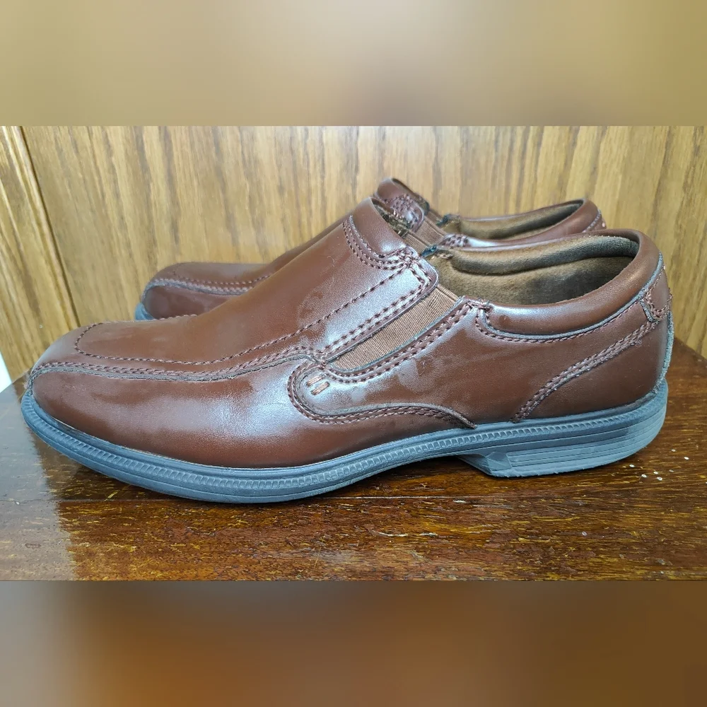 Men's Nunn Bush Slip Resistant Brown Leather Loafers, 9